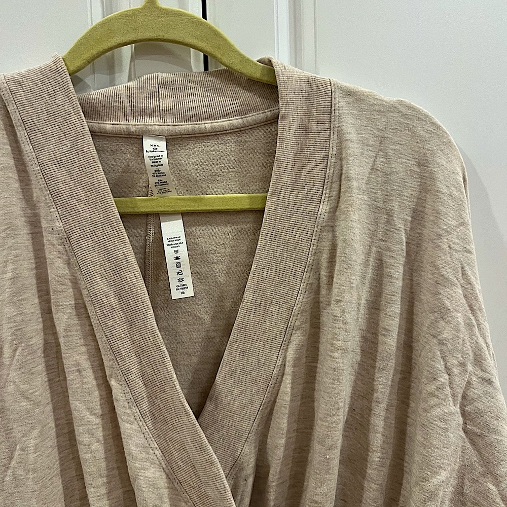 Lululemon sweater